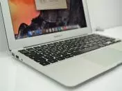 Apple MacBook AIR A1370 - 2011 image thumbnail 3