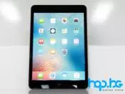 Apple iPad Mini/Late 2012 image thumbnail 2