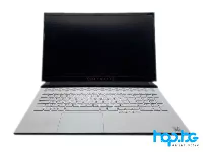 Лаптоп Alienware m17 R4