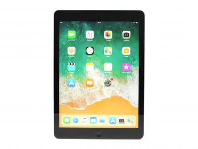 Таблет Apple iPad Air (2013)