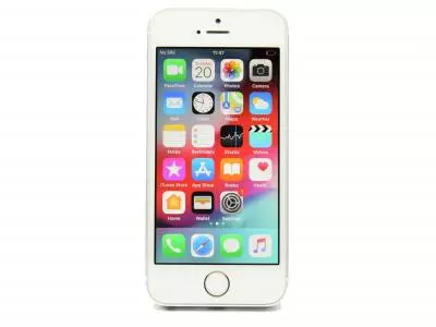 Смартфон Apple iPhone SE