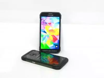 Samsung S5 Active