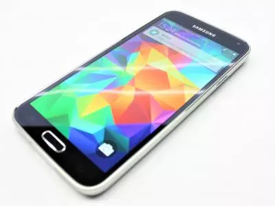 Смартфон Samsung Galaxy S5