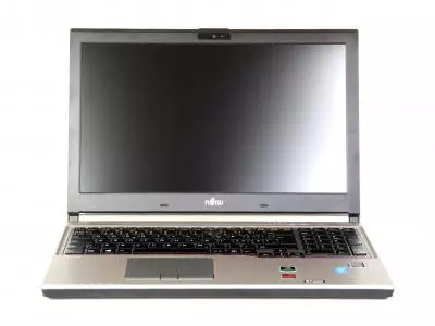 Fujitsu Celsius H730
