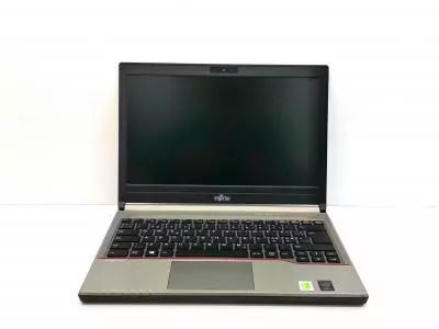 Лаптоп Fujitsu LifeBook E734
