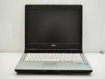 Laptop Fujitsu LifeBook S751