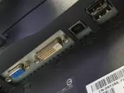 Monitor Dell UltraSharp 1901FP image thumbnail 2