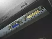 Monitor LG Flatron E2210P image thumbnail 2