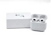 Слушалки Apple AirPods Gen 3 като нов image thumbnail 2