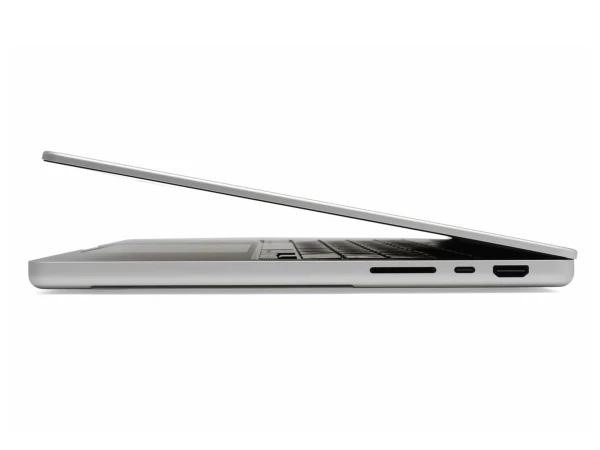 Лаптоп Apple MacBook Pro A2442 (2021) Silver, Apple M1 MAX, 32GB, 1TB SSD, 14.2'' Liquid Retina 3024 x 1964
