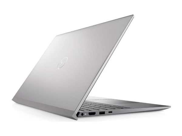 Лаптоп Dell Inspiron 15 5518 Като Нов, i7-11370H, 16GB, 512GB SSD, 15.5" IPS Full HD 1920x1080, Оригинална Кутия