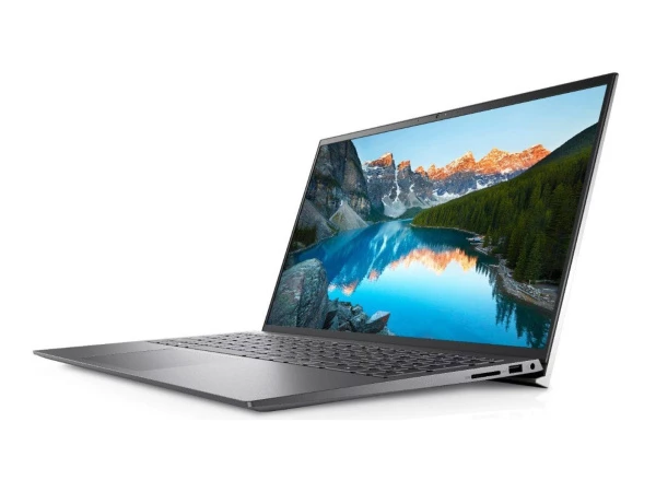 Лаптоп Dell Inspiron 15 5518 Като Нов, i7-11370H, 16GB, 512GB SSD, 15.5" IPS Full HD 1920x1080, Оригинална кутия